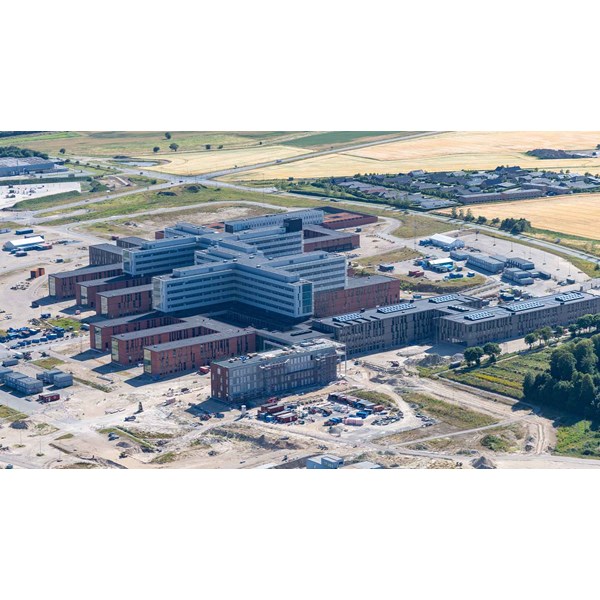 Nyt Aalborg Universitetshospital set fra oven. 